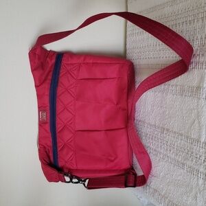 Lug 'swing' crossbody bag, hot pink, 3 sectioned pockets.